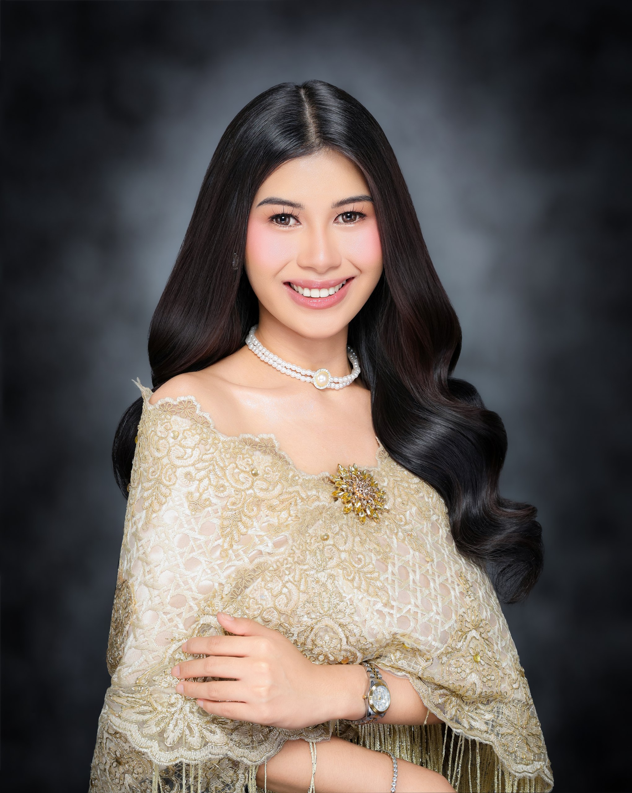 Graduation portrait session
